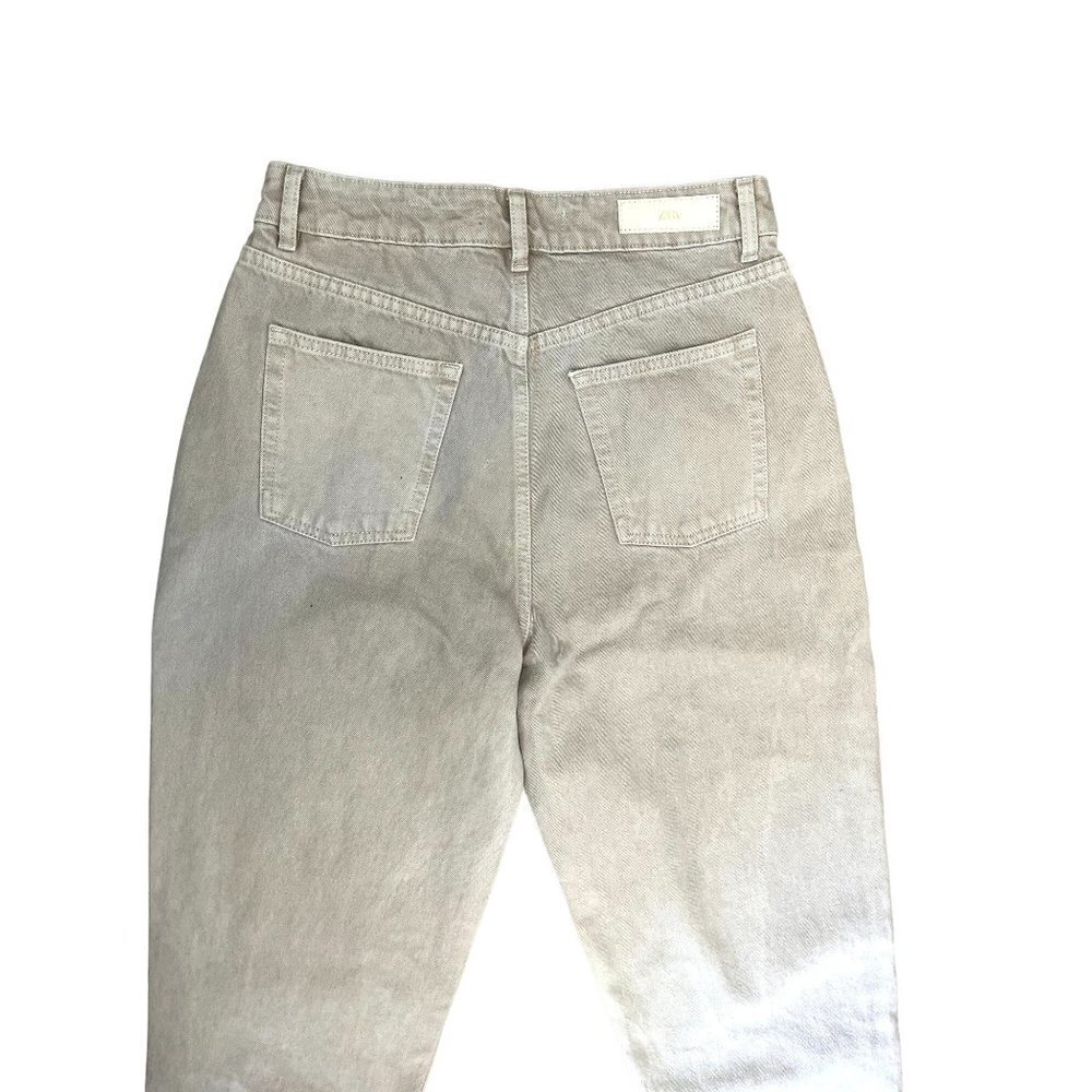 Zara High Waisted Mom Jeans 8 - Picture 5 of 8